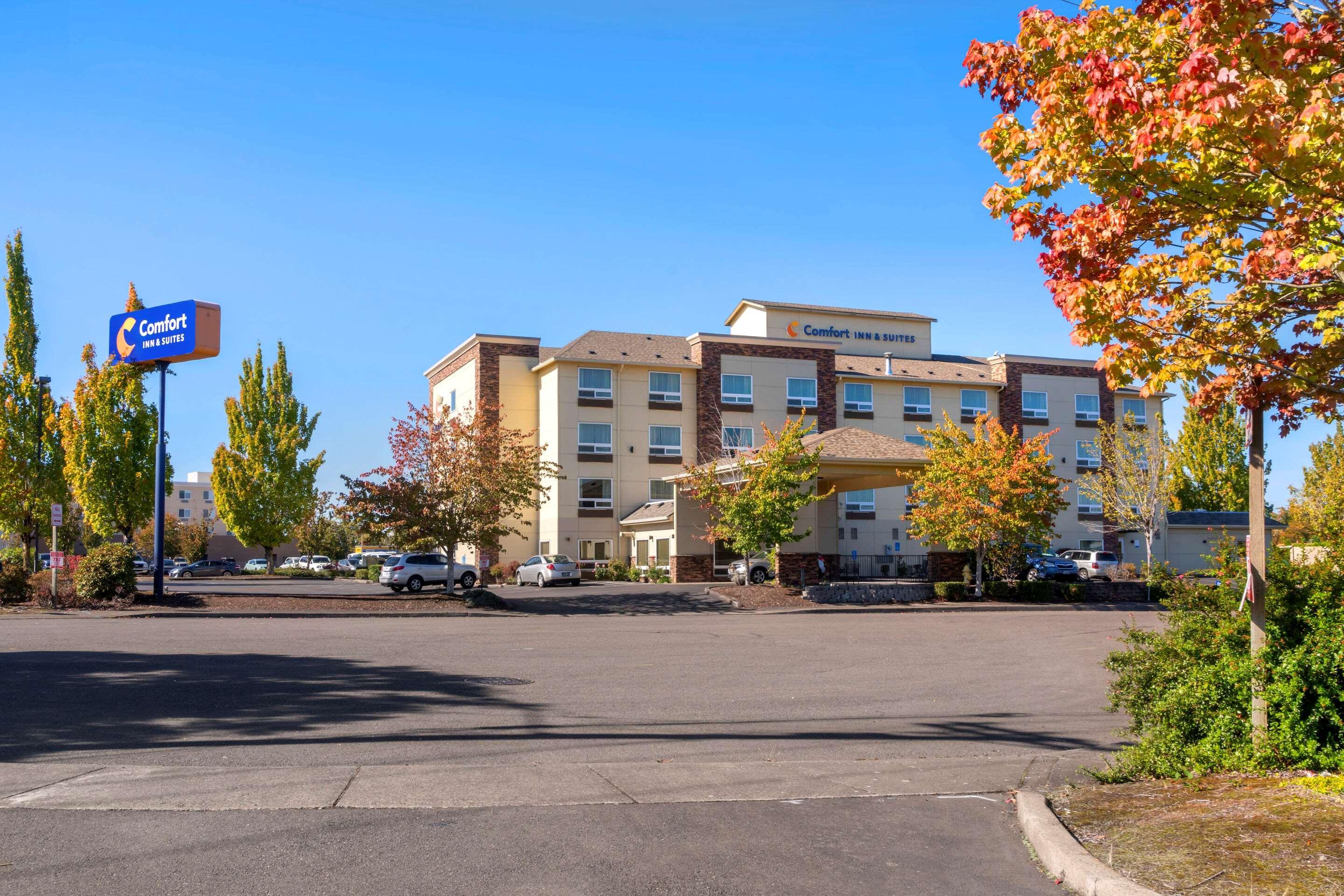 Comfort Inn & Suites Salem Exterior foto